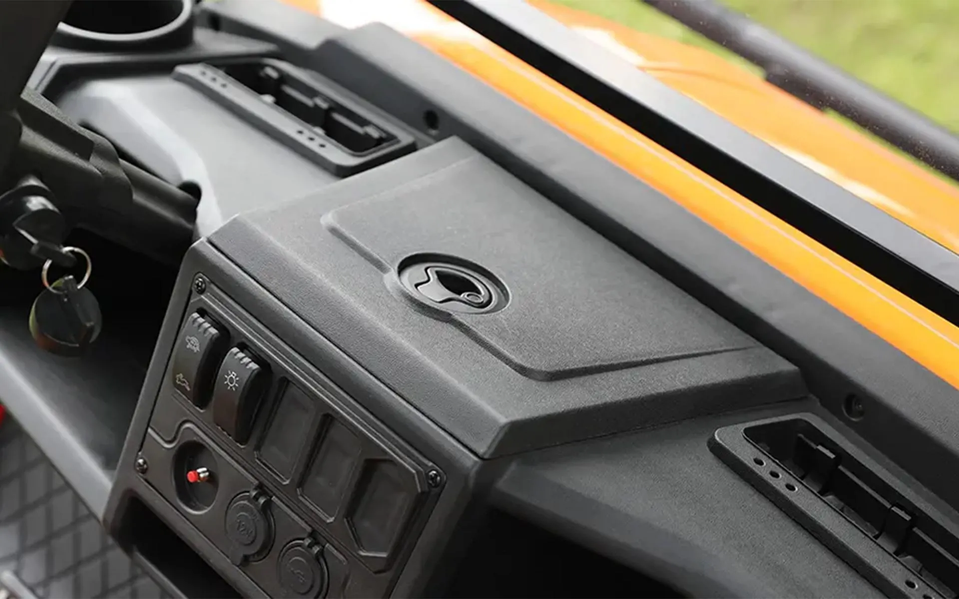 KC L CB KEYSCAR 2022